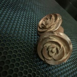 Real wood 3/4 Rose plugs